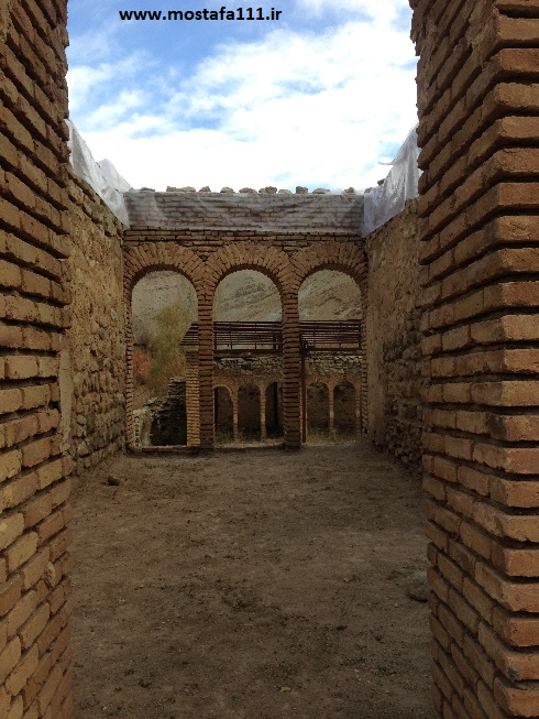 ساختمان های جانبی کاخ ناصرالدین شاهی شهرستانک